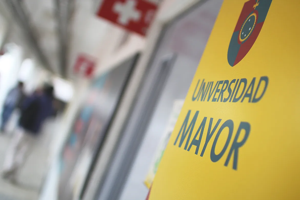 Arancel um y arancel por nivel socioeconómico