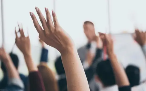 Universidad Abierta: Bootcamp de Derecho y Educación